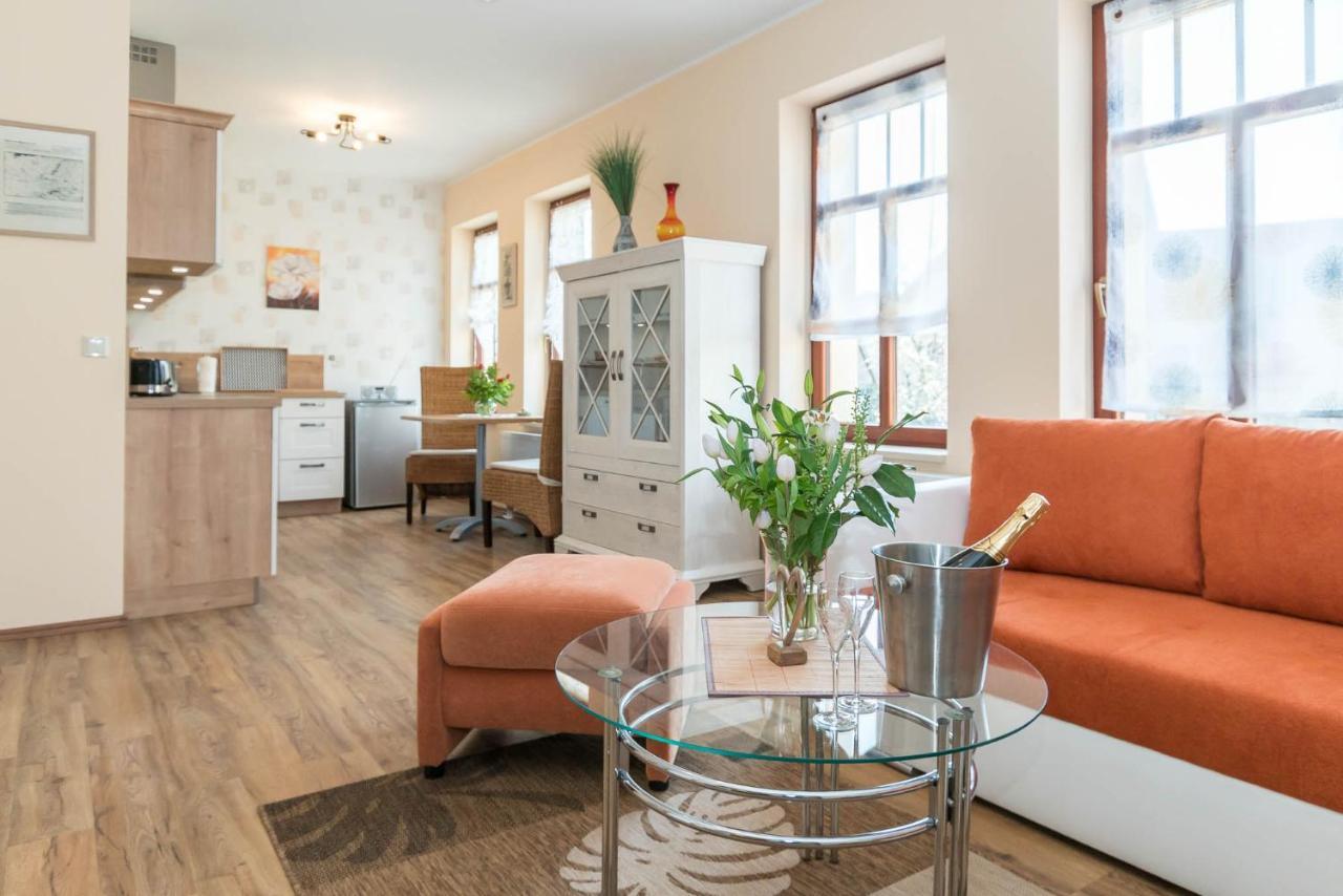 Weingut Pawis Appartements Freyburg Bilik gambar